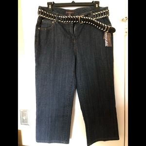 Dana Buchman Signature Dark Wash Capri Jean Size 8